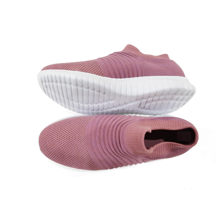 China Popular Latest Fashion Slip-On Knit Sneaker Cheap Sports Running Casual Shoes