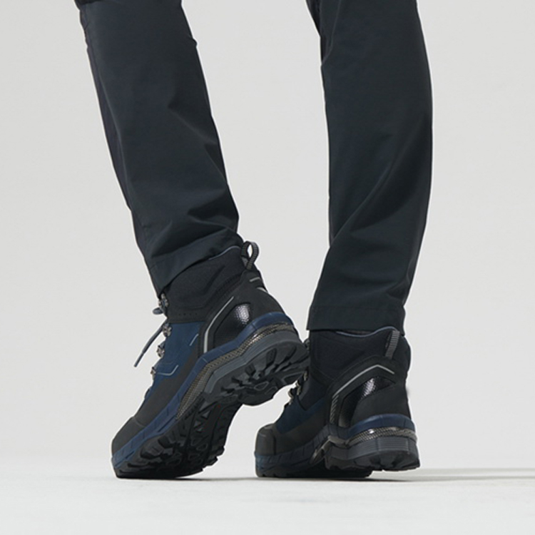 China Wholesale Custom Brand Waterproof Climbing Outdoor Hiking Shoes For Men